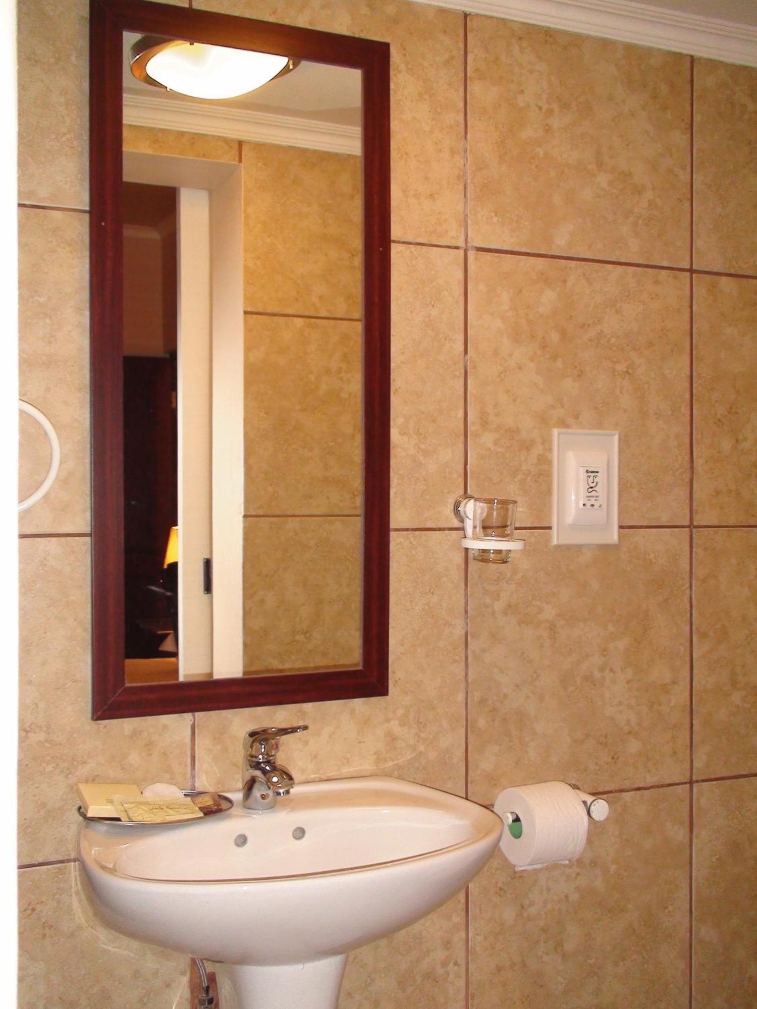 Villa Lugano Guesthouse Johannesburg Luaran gambar