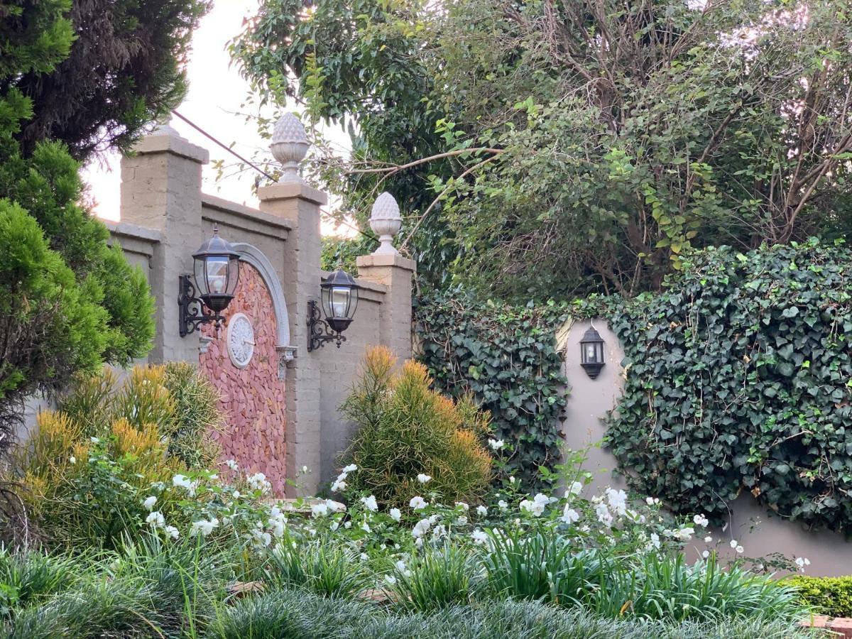 Villa Lugano Guesthouse Johannesburg Luaran gambar